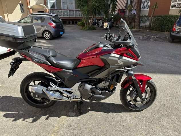 HONDA NC750 DCT TRAVEL EDITION