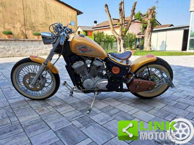 HONDA Shadow 600 VT rif. 19096175