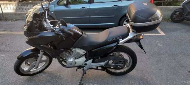 HONDA VARADERO XL125V - 2011 - Colore NERO