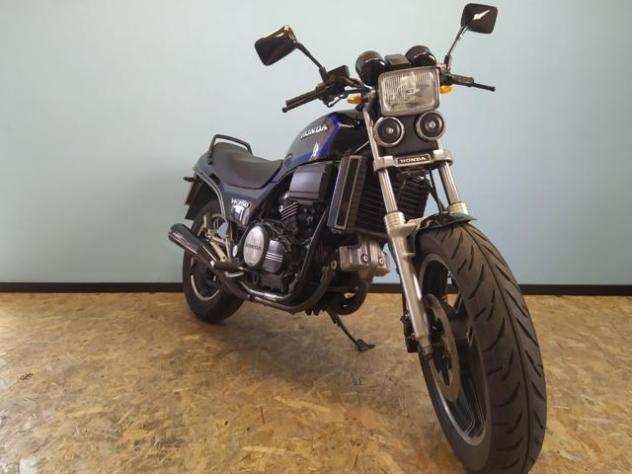 HONDA VF 750 ISCRITTA FMI - FINANZIABILE rif. 20618923