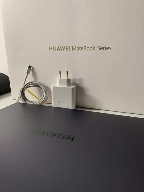 Huawei Matebook 14 2021 perfetto per ufficioscuola