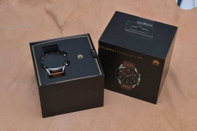 HUAWEI Smartwatch Watch GT 2(46mm), Marrone (Pebble Brown) Nuovo