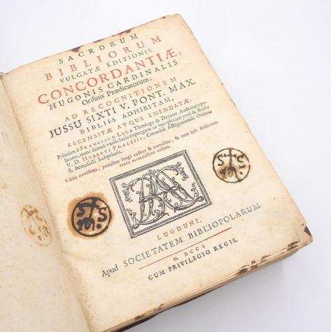 Hugone Cardinalis ad recognitionem Jussu Sixti V. Pont. Max. - Sacrorum Bibliorum, Vulgatae Editionis Concordantiae - 1701