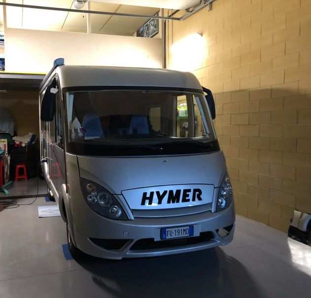 Hymer-Eriba EXSIS 522i 4 posti