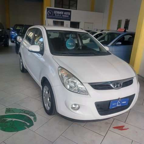 HYUNDAI I20 1.2 NEOPATENTATI GARANZIA INCLUSA