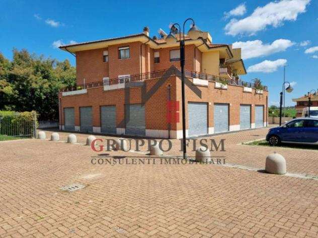 Immobile di 163 msup2 con 1 locale in vendita a Roma