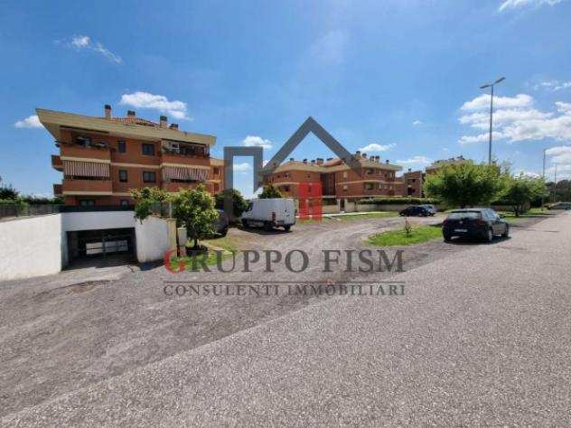 Immobile di 163 msup2 con 1 locale in vendita a Roma