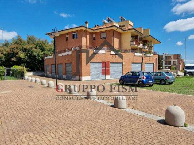 Immobile di 163 msup2 con 1 locale in vendita a Roma