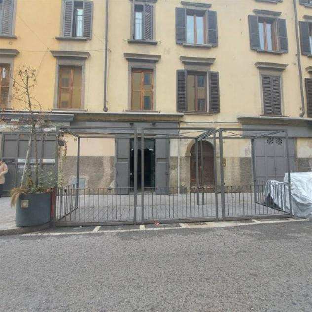 Immobile di 180 msup2 con 3 locali in affitto a Bergamo