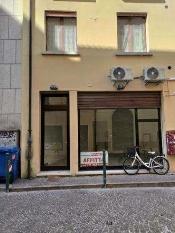Immobile di 40 msup2 con 1 locale in affitto a Treviso