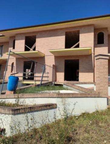 Immobile in asta di 419 msup2 con 4 locali in vendita a Fermo