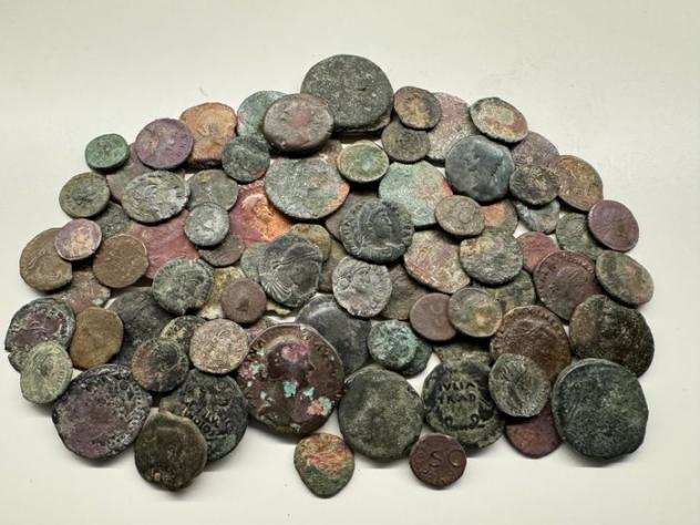 Impero romano. Lot of 85 uncleaned Roman and provincial bronzes 2th centuries BC- 4th centuries AD