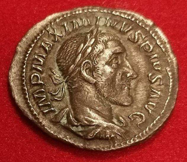 Impero romano. Massimino il Trace (235-238 d.C.). Argento Denarius, 235-238 Ric 16