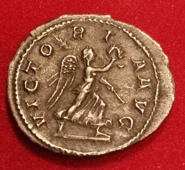 Impero romano. Massimino il Trace (235-238 d.C.). Argento Denarius, 235-238 Ric 16