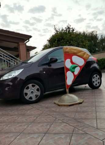 Insegna per pizzeria in vetroresina (fiberglass pizza), tridimensionale, a vela.