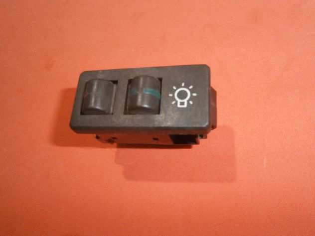 Interruttore luci fari fanali Fiat ritmo 60 65 75 1degs prima serie marrone NUOVO