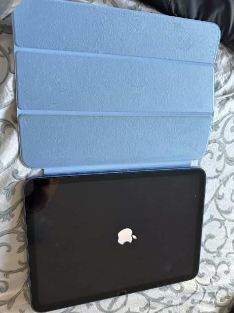 iPad 10 generazione azzurro