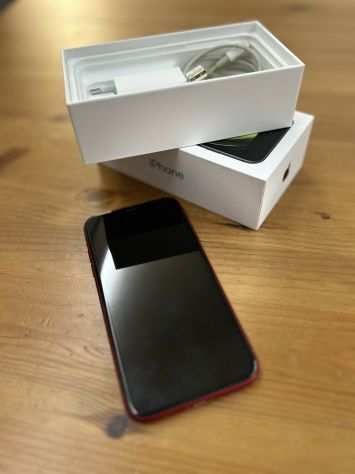 iPhone XR 128 GB Red