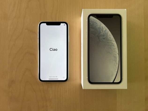 iPhone XR 64 Gb white