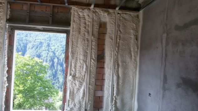 Isolamento termico sottotettosolaio, pavimenti e pareti- spruzzo e insufflaggio