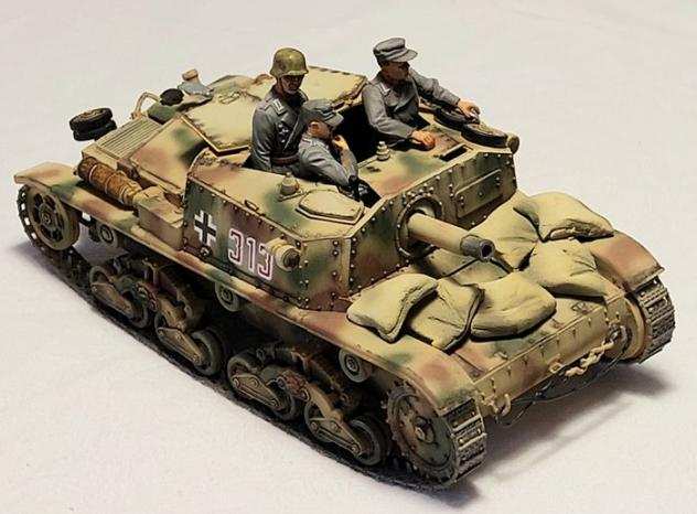 Italeri 135 - 4 - Modellino di veicolo militare - Semovente M40 da 7518 German Tank soldatini per diorama - WW2