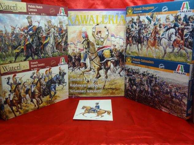 Italeri - Giocattolo Lotto cavalleria Napoleonica 4 box Italeri con totali 57 cavalieri  1 rivista  1 cartolina - 1800-1850 - Italia