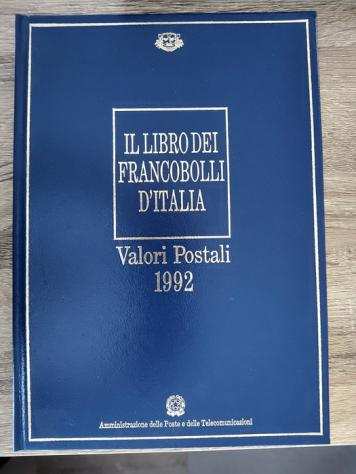 Italia 19801992 - Libretto filatelico 1980  Libro francobolli dItalia 1992 completi