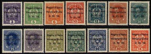 Italia - Venezia Giulia 1918 - Austria soprastampati, serie di 14 valori - Sassone 114