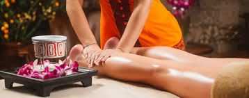 italiana bionda 35 anni esperta nuru e body body massage
