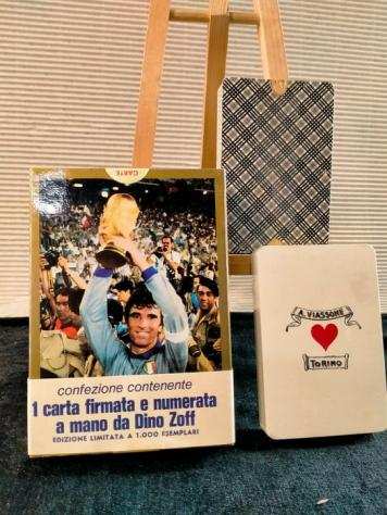 Italy - Campionati mondiali di calcio - Dino Zoff - 1982 - giocando a carte