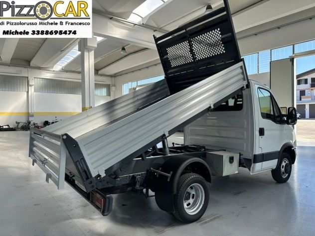 IVECO DAILY 35C11 RIBALTABILE TRILATERALE