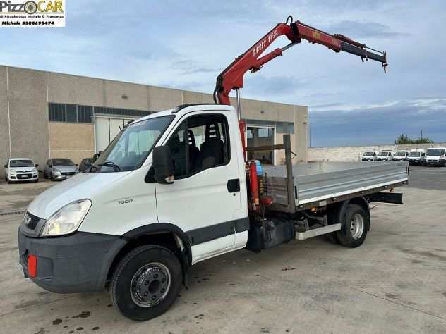 IVECO DAILY 70C17 CASSONE E GRU FERRARI