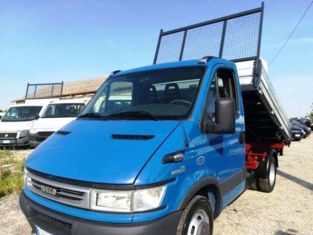 IVECO DAILY RIBALTABILE TRILATERALE