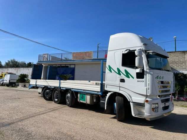 IVECO STRALIS 500 4 ASSI STRADALE CARELLONE CON VERICELLO E RAMPE