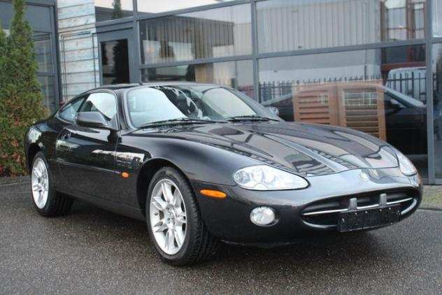 Jaguar - XK8 4.0 V8 - 2001