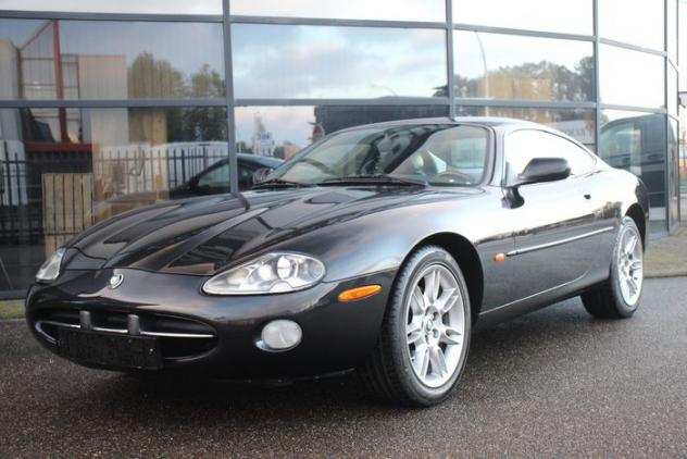 Jaguar - XK8 4.0 V8 - 2001