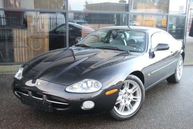 Jaguar - XK8 4.0 V8 - 2001