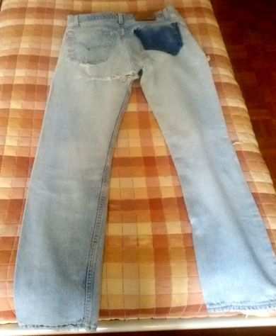 Jeans con strappi Levis 505