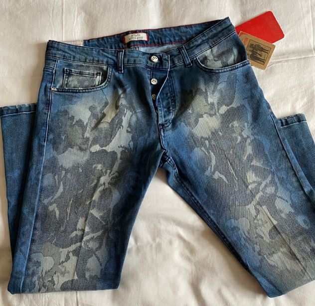 Jeans Entre Amis taglia 36 slim elasticiazzati NUOVI mai indossati