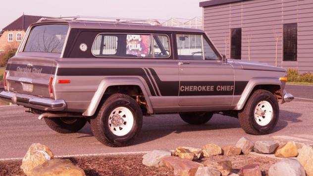 Jeep - Cherokee Chief 5.9 - V8 Levis Edition - 1978