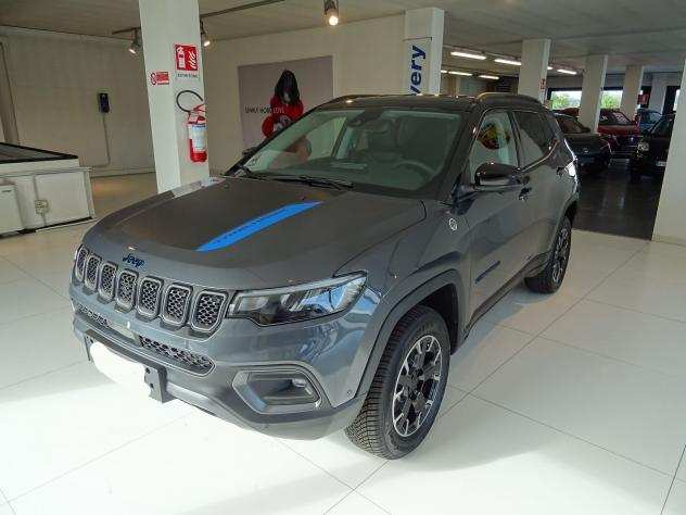 Jeep Compass 1.3 T4 240CV PHEV AT6 4xe Trailhawk