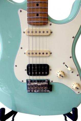 JET GUITARS JS 400 SFG - SkY Rebel Sea Foam Green Vintage Rool - - Chitarra elettrica - Italia - 1990