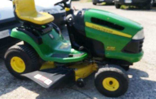 JOHN DEERE X120 AUTOMATIC