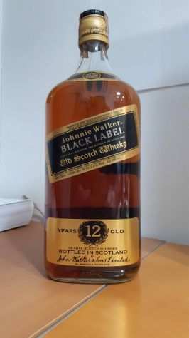 JOHNNIE WALKER SCOTCH WISKY 12 YEARS OLD BLACK LABEL 40 GRADI 2 LITRI VINTAGE