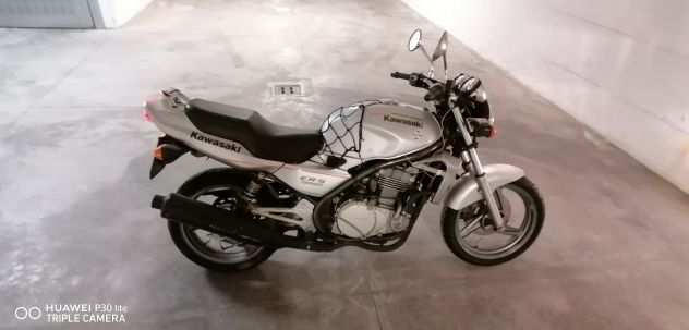 Kawasaki er 5 1998