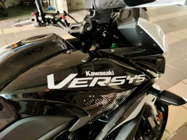 Kawasaki Versys 650 anno 2022 come nuova