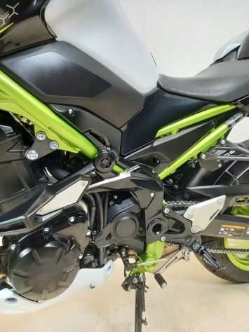 Kawasaki - Z 900