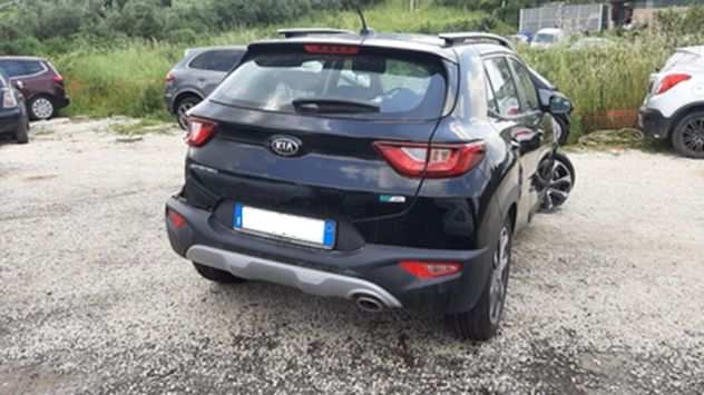 Kia Stonic 1.4 benzinaGPL 100cv anno 05-2019 incidentata