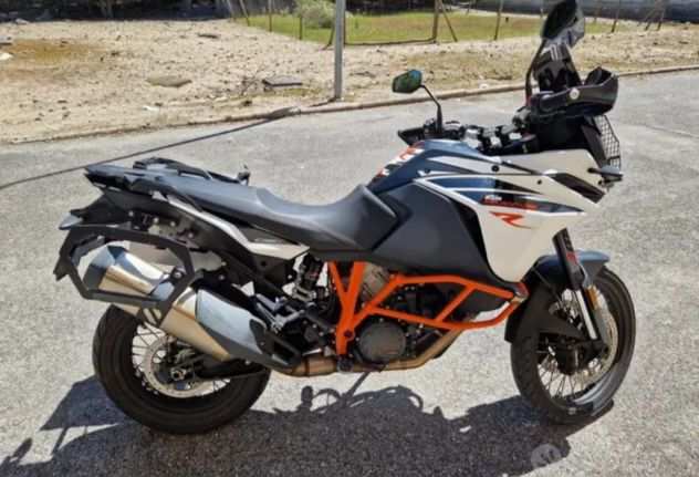 Ktm R adventure 1090