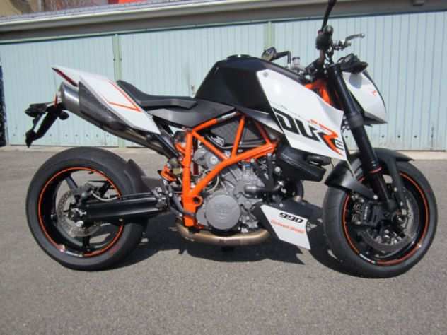 KTM Super Duke R 2012